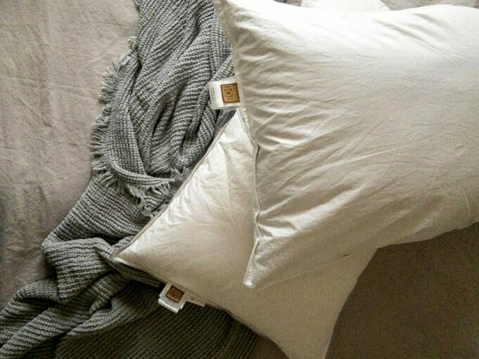 Leachco Snoogle Pregnancy Pillow Review. Il Cuscino Perfetto Per Le Mamme In Attesa